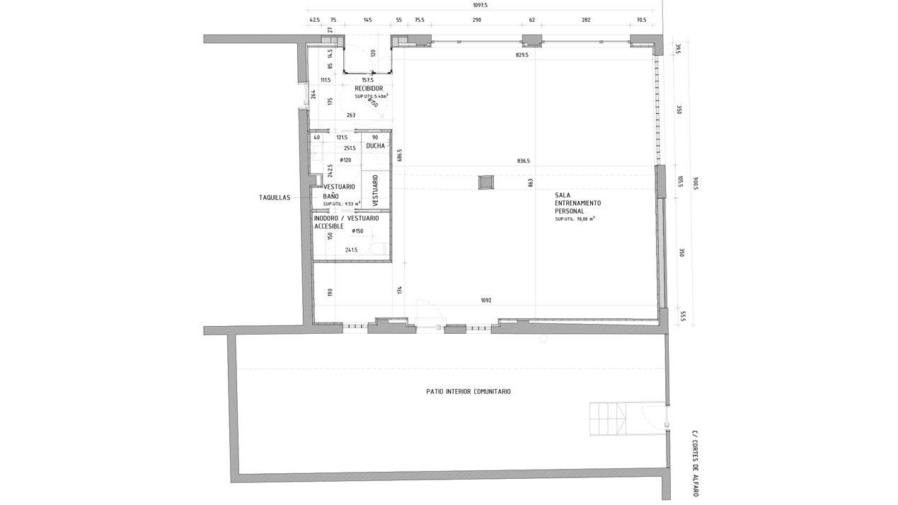 Plano de Arquitectura del Centro de Entrenamiento Personal de Alfaro